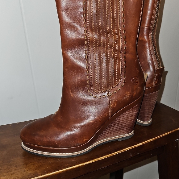 Ariat Brown Heeled Boots - Picture 5 of 5